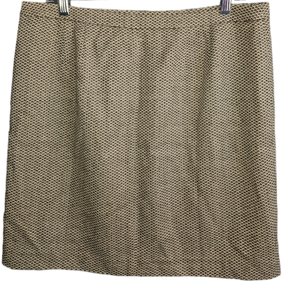 NWT Loft Gold Shimmer Embroidered Pencil Skirt - Picture 3 of 6